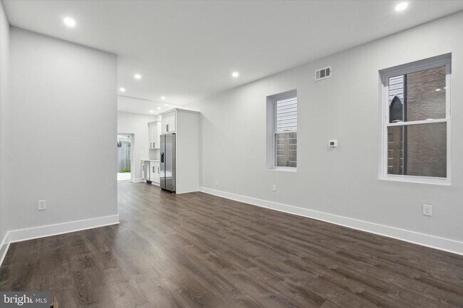 2358 E York St in Philadelphia, PA - Building Photo - Building Photo