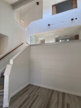 7 Santa Rosa Ct in Manhattan Beach, CA - Building Photo - Building Photo