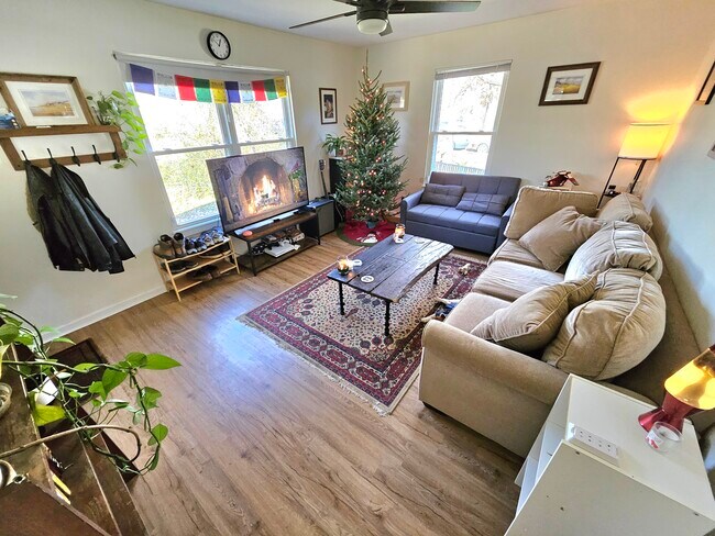 306 Ave B in Knoxville, TN - Building Photo - Building Photo