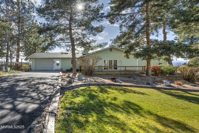 property at 30 El Caballo Trail