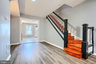 424 N Linwood Ave in Baltimore, MD - Building Photo - Building Photo