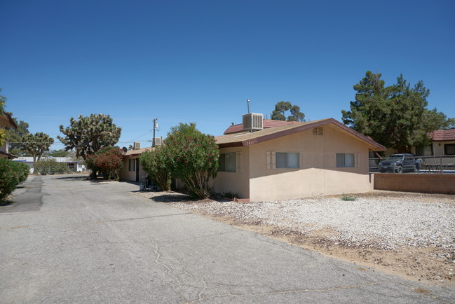 7411 Cherokee Trl in Yucca Valley, CA - Building Photo - Other