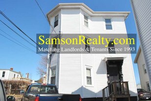 10 Trenton St in Providence, RI - Building Photo