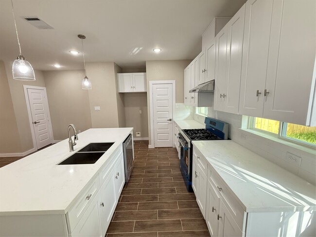 property at 3555 Noah St