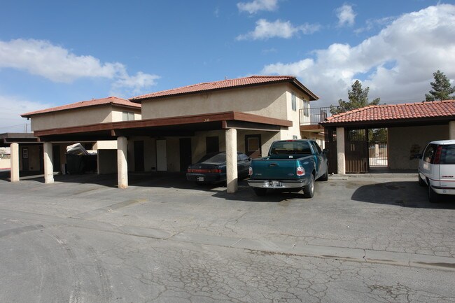 3145 Walnut Rd in Las Vegas, NV - Foto de edificio - Building Photo