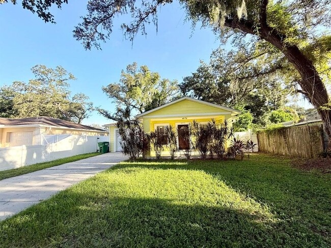 property at 2311 W Henry Ave