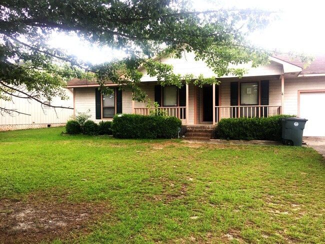 property at 6886 Kingsgate Dr