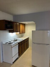 342 E King St, Unit 1 in Strasburg, VA - Building Photo - Building Photo