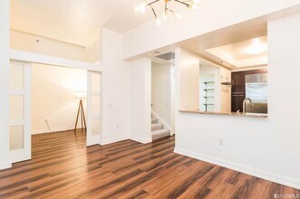 489 Harrison St-Unit -301 in San Francisco, CA - Building Photo - Building Photo
