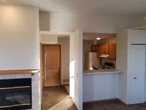 8292 Traphagen St NW in Massillon, OH - Building Photo - Building Photo