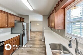 695 Deans Ferry Rd in Hayden, AL - Foto de edificio - Building Photo