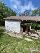 5637 Jennings Station Rd in Jennings, MO - Building Photo - Building Photo