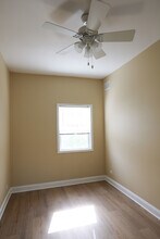 2131 W Grace St in Chicago, IL - Building Photo - Building Photo