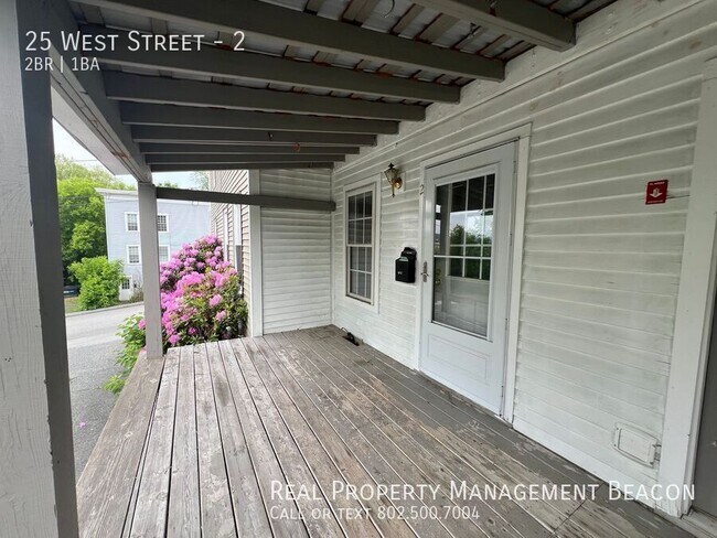 25 West St in Lebanon, NH - Building Photo - Building Photo