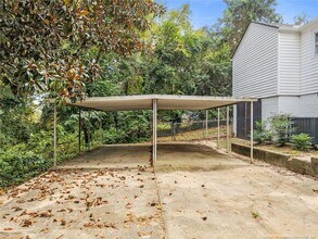 1932 Dogwood St in Fayetteville, NC - Building Photo - Building Photo