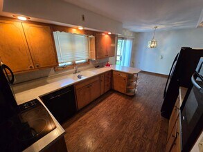 1133 N Howard Ave in Grand Island, NE - Building Photo - Building Photo