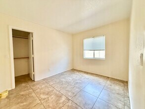 2316 E Kelton Ln in Phoenix, AZ - Building Photo - Building Photo
