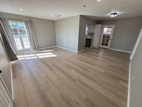 5075 Tyler St in Riverside, CA - Building Photo - Building Photo