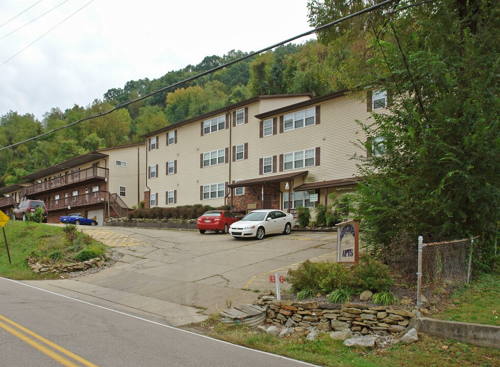 2913 Chesterfield Ave in Charleston, WV - Foto de edificio