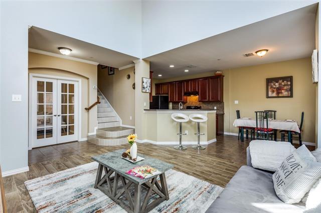 8730 Manhattan Ave in Plano, TX - Building Photo - Building Photo