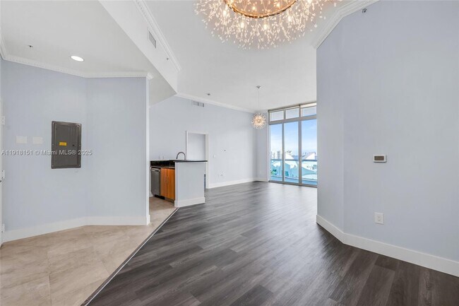 7900 Harbor Island Dr in Miami Beach, FL - Building Photo - Building Photo