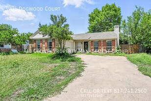 3905 Dogwood Ct in Fort Worth, TX - Building Photo