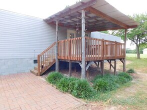 112 Donald Dr in Pendleton, SC - Building Photo - Building Photo