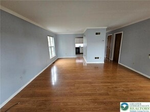 656 Furnace St in Emmaus, PA - Building Photo - Building Photo