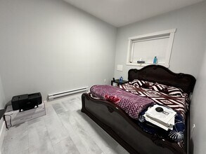 2047 Majestic Crescent in Abbotsford, BC - Building Photo - Building Photo