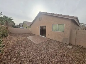 9542 Glen Iris St in Las Vegas, NV - Foto de edificio - Building Photo