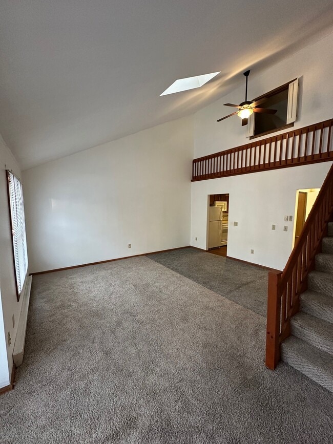 8 Myrtle Ave, Unit 2 in Albany, NY - Building Photo - Building Photo