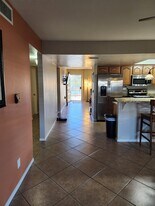 5050 N 81st St in Scottsdale, AZ - Building Photo