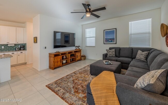 13154 E Apex Mine Wy in Tucson, AZ - Foto de edificio - Building Photo