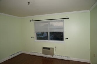 51 Schuyler Ave, Unit 4G in Stamford, CT - Building Photo - Building Photo