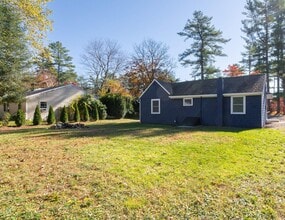 9 Everett St in Carver, MA - Building Photo - Building Photo