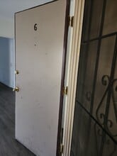 4767 San Vicente Blvd, Unit 6 in Los Angeles, CA - Building Photo - Building Photo