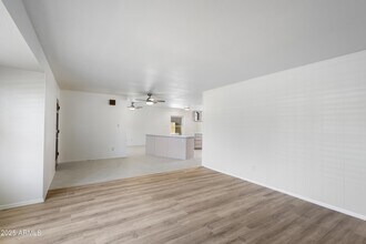 5742 N 12th Pl in Phoenix, AZ - Building Photo - Building Photo
