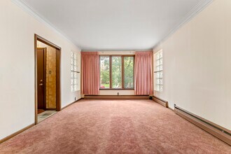 4844 W Addison St in Chicago, IL - Foto de edificio - Building Photo