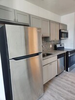 2 Grove St, Unit 208 in Dover, NH - Building Photo