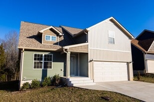 1219 Boulder Pass Rd in Clarksville, TN - Building Photo