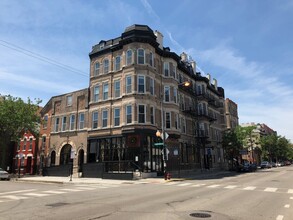 1800 S Carpenter St in Chicago, IL - Building Photo - Building Photo