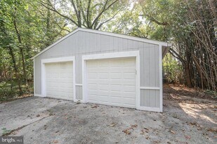 8511 Potomac Ave in College Park, MD - Building Photo