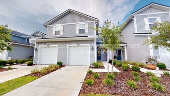 12079 Calvesta St in Jacksonville, FL - Building Photo