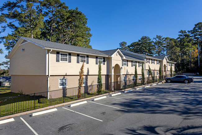 Square Park in Tallahassee, FL - Foto de edificio - Building Photo