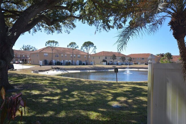 5453 Paradise Cay Cir in Kissimmee, FL - Building Photo - Building Photo