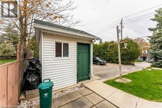 89 Elgin St N in Cambridge, ON - Building Photo - Building Photo