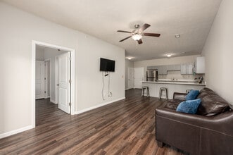 120 Flats in West Lafayette, IN - Building Photo - Interior Photo
