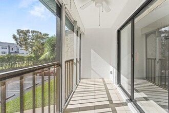 1117 Green Pine Blvd in West Palm Beach, FL - Building Photo - Building Photo