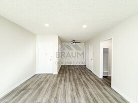 5433 Sepulveda Blvd, Unit 1 in Los Angeles, CA - Building Photo