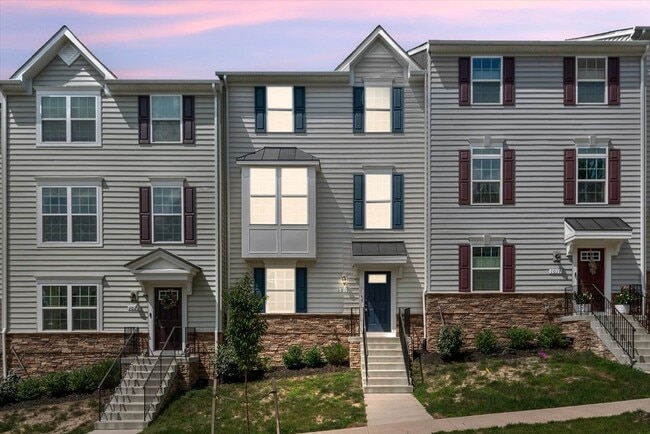 property at 1019 Valley Run Dr
